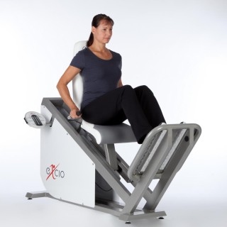 Leg Press E-02 - Highline